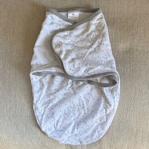 HALO White and Gray Swaddle